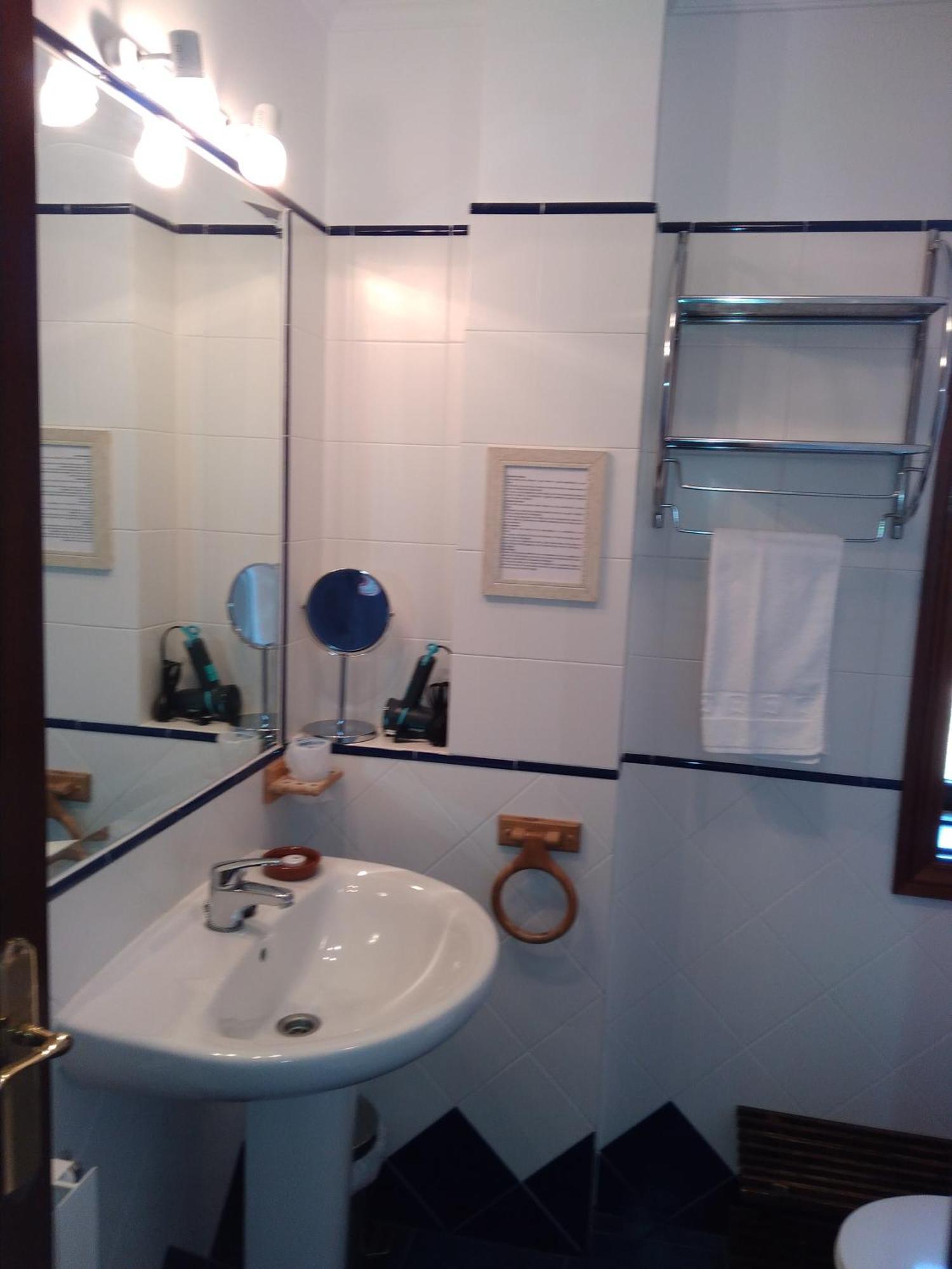 ホテル Casa De Labranza A Rega コンバーロ 部屋 写真